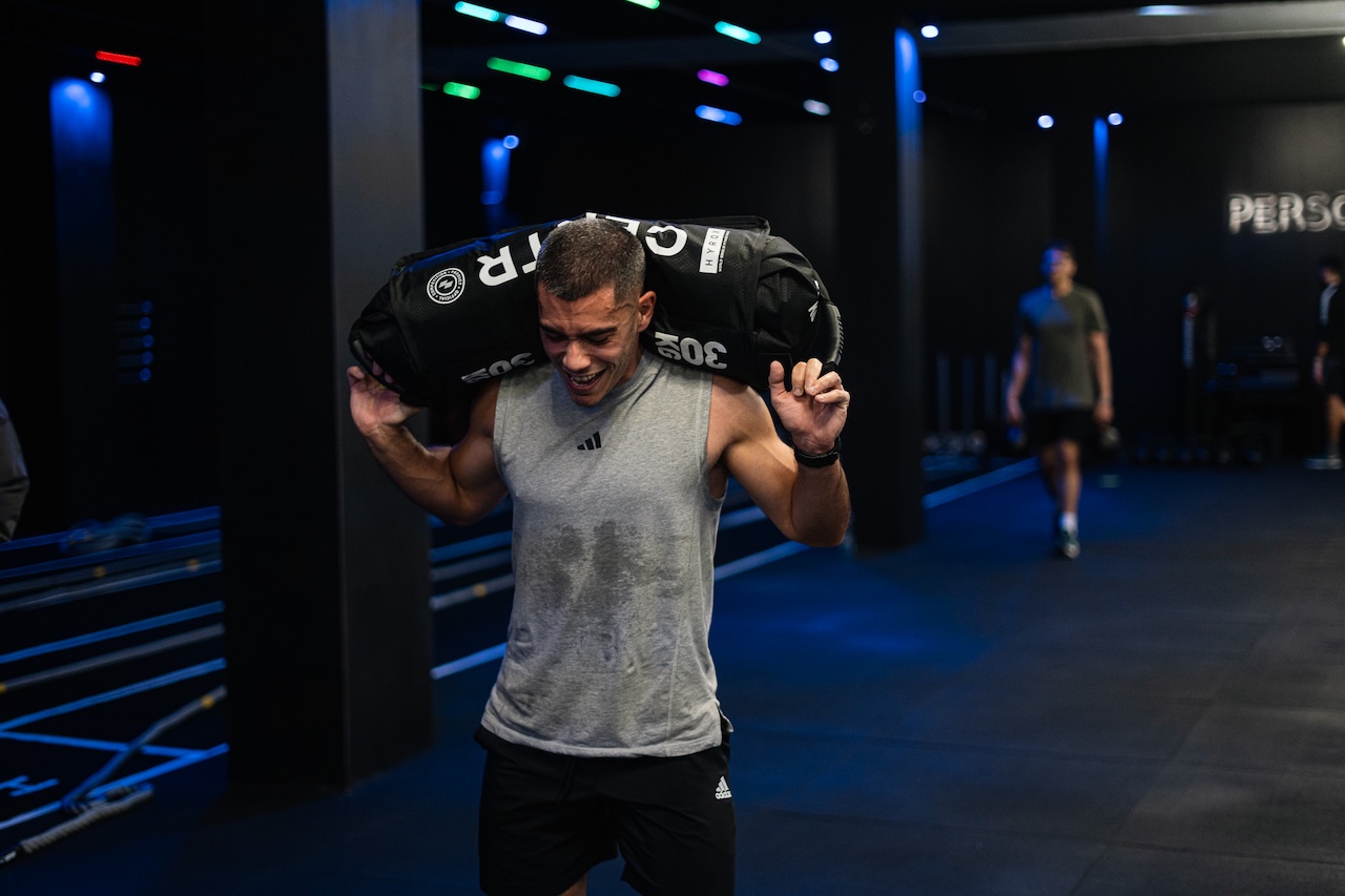 Termina. Regista. Celebra.